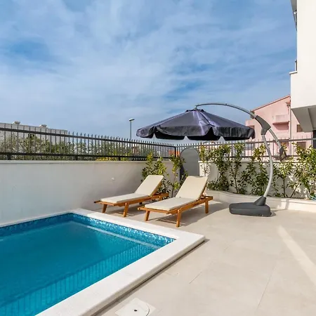 Lejlighed Urban With Private Pool *